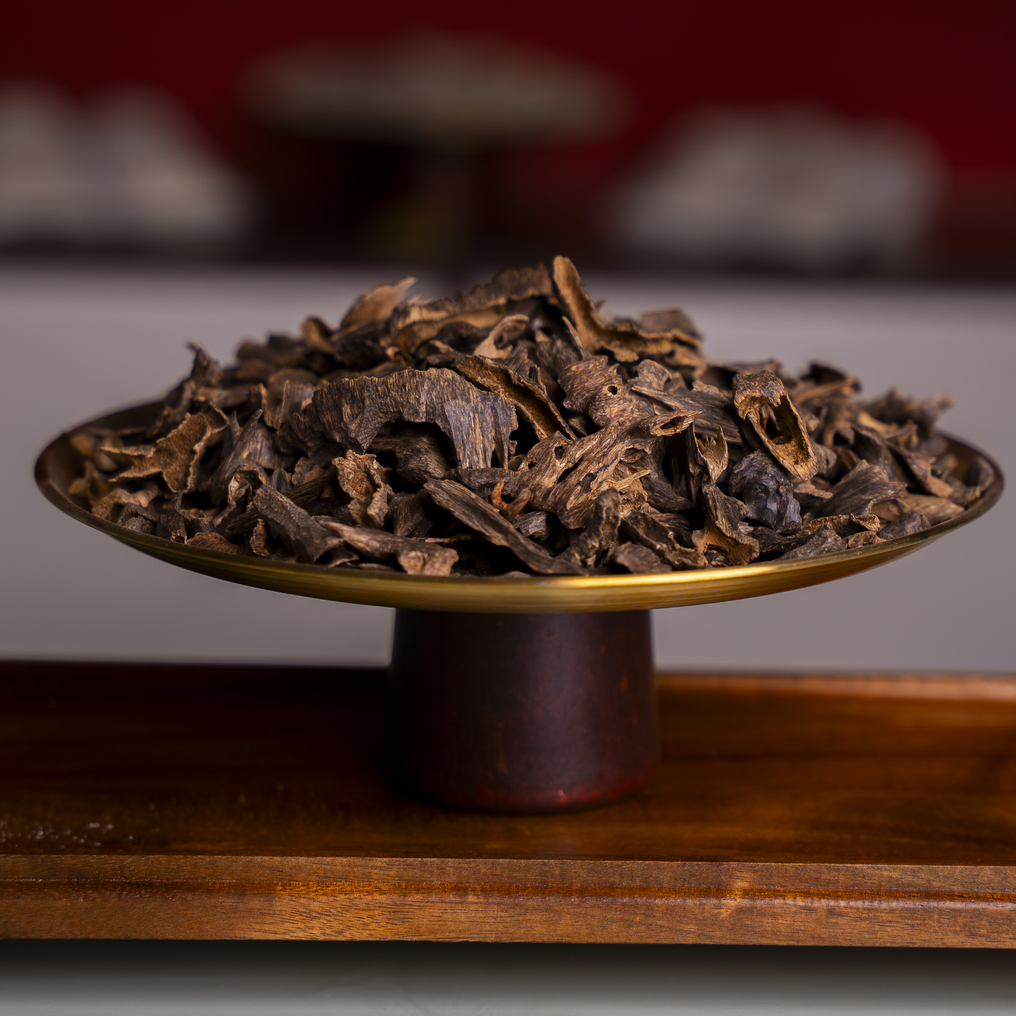 خشب عود ملك الموري