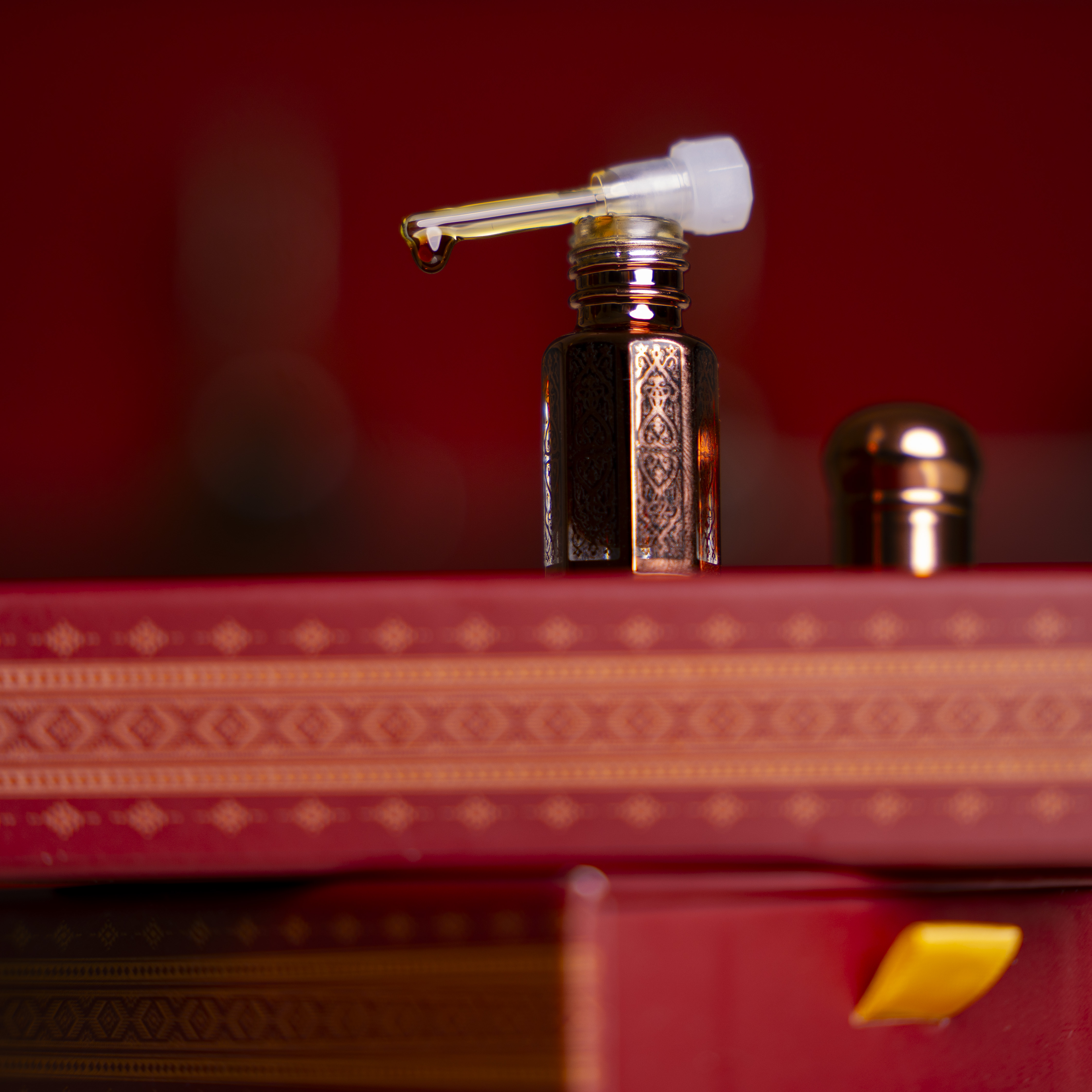 دهن عنبر خالص